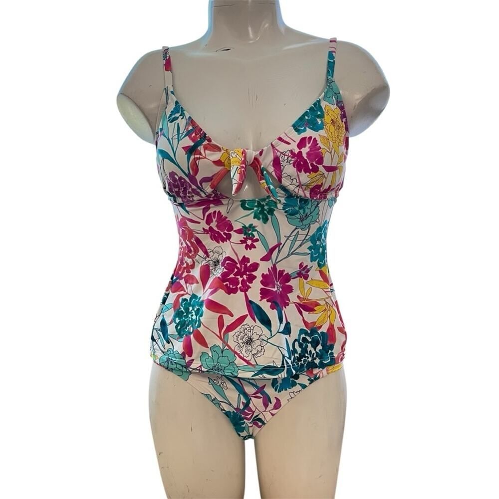 NEW Reaction Kenneth Cole Colorful Two Piece Tankini Set Floral Size Small